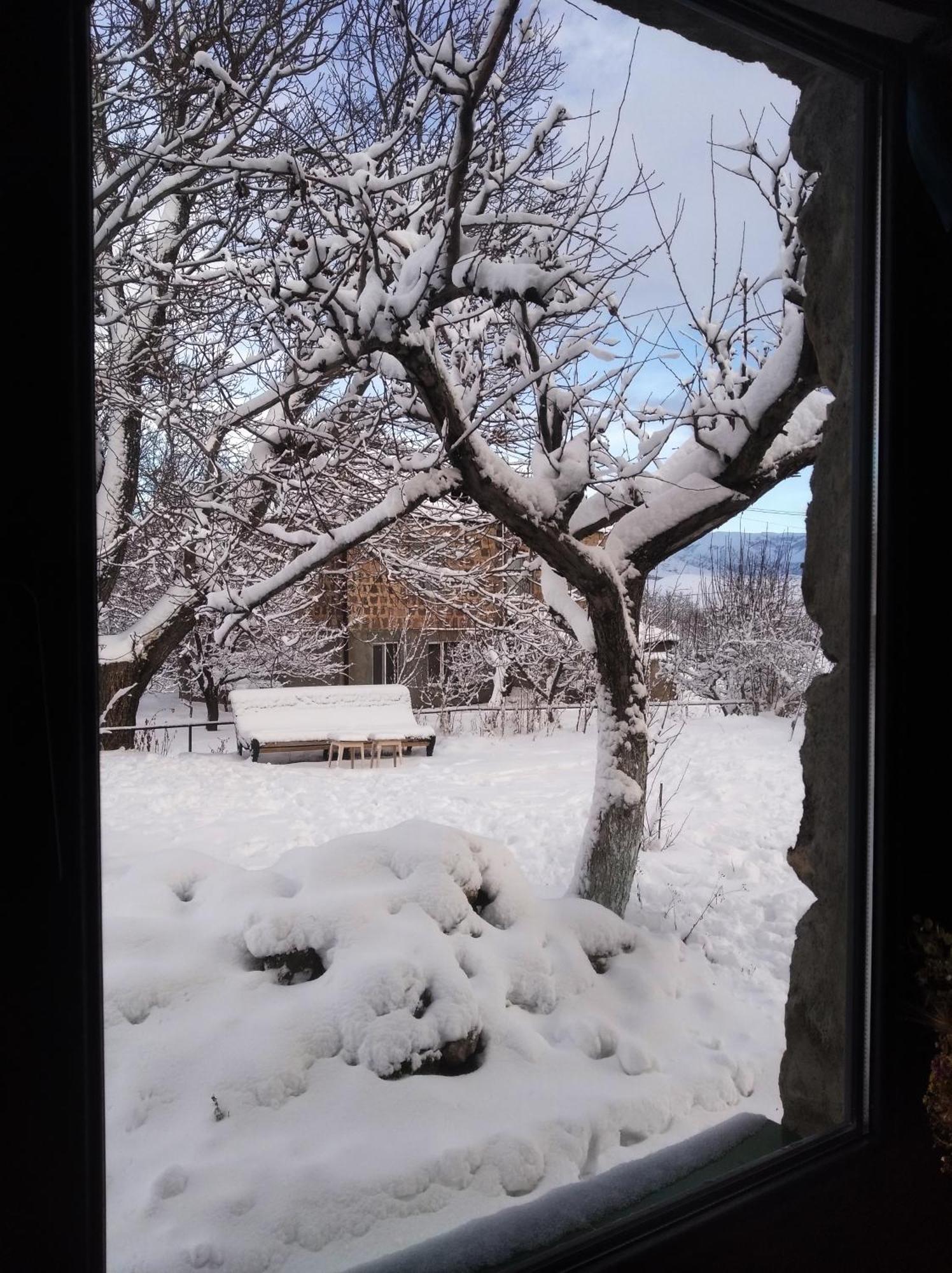 Zove Rural Cottage With Garden Views K'arashamb Kültér fotó