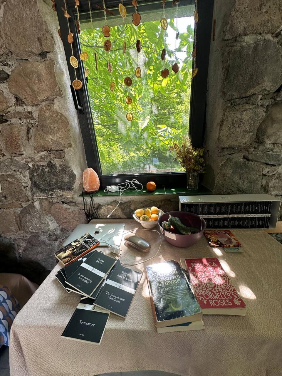 Zove Rural Cottage With Garden Views K'arashamb Kültér fotó