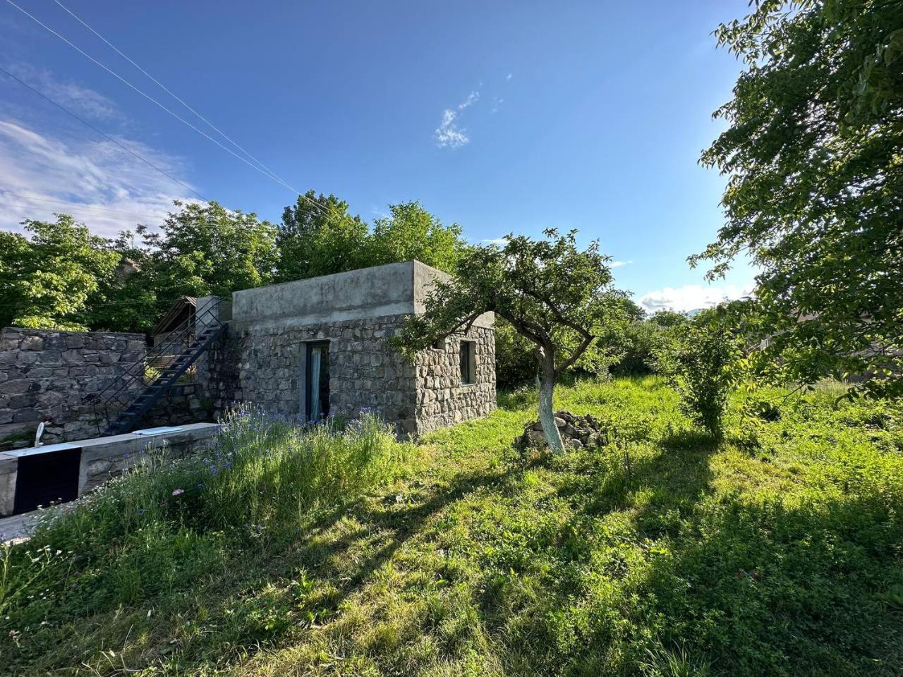 Zove Rural Cottage With Garden Views K'arashamb Kültér fotó